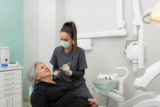 Best Walk-In Emergency Dentist in Bourbon, IN